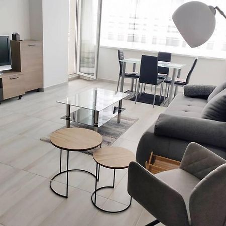 Plaza Apartman - City Center, Free Parking, Free Wifi Debreczyn Zewnętrze zdjęcie